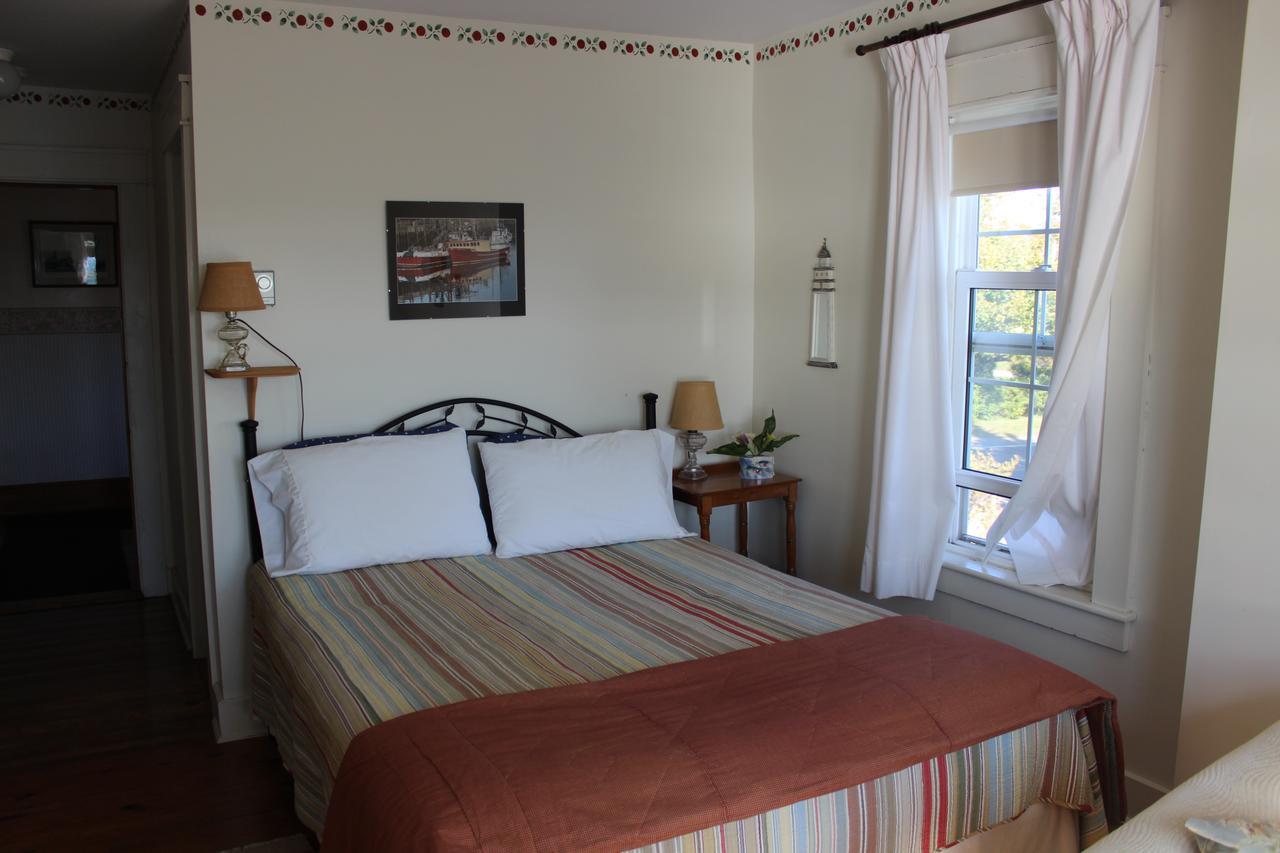 Compass Rose Heritage Inn North Head Phòng bức ảnh